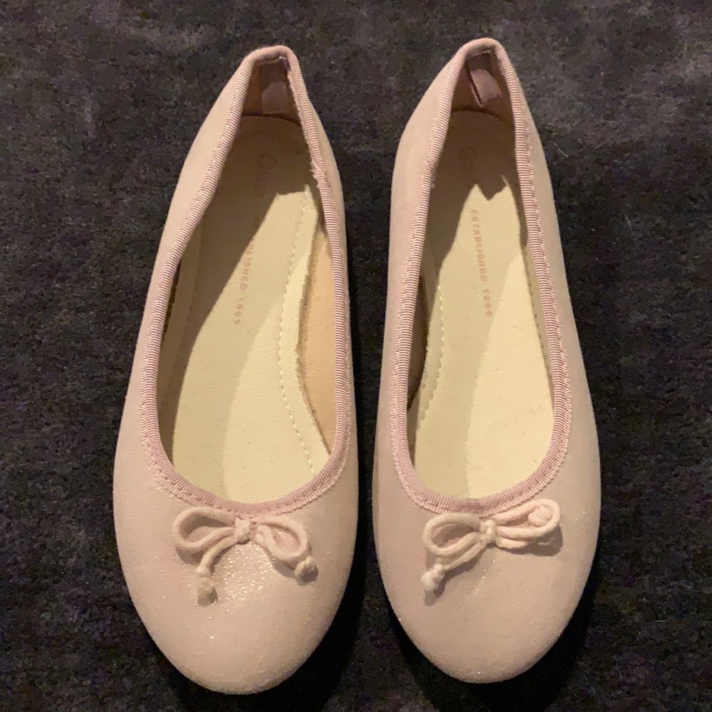 Gap Kids Rose Gold ballet slippers dress shoes sz 1